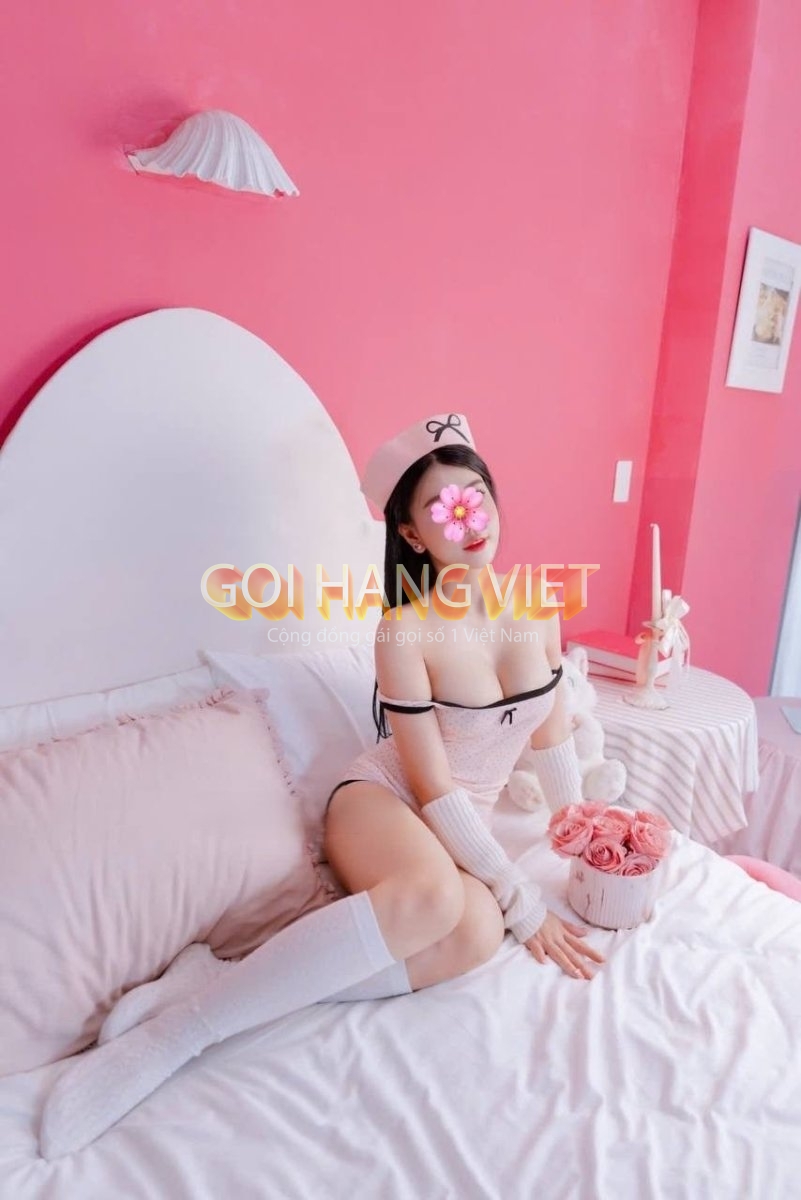 hot-girl-lan-dau-tien-co-mat-goihangviet.us-3350781-original.jpg